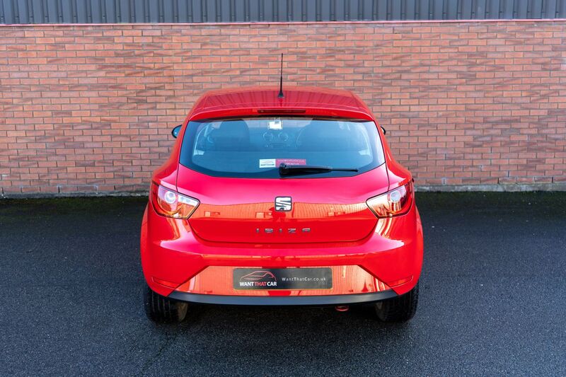 SEAT IBIZA