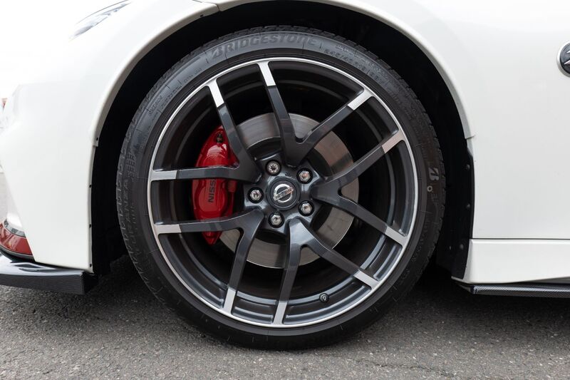 NISSAN 370Z